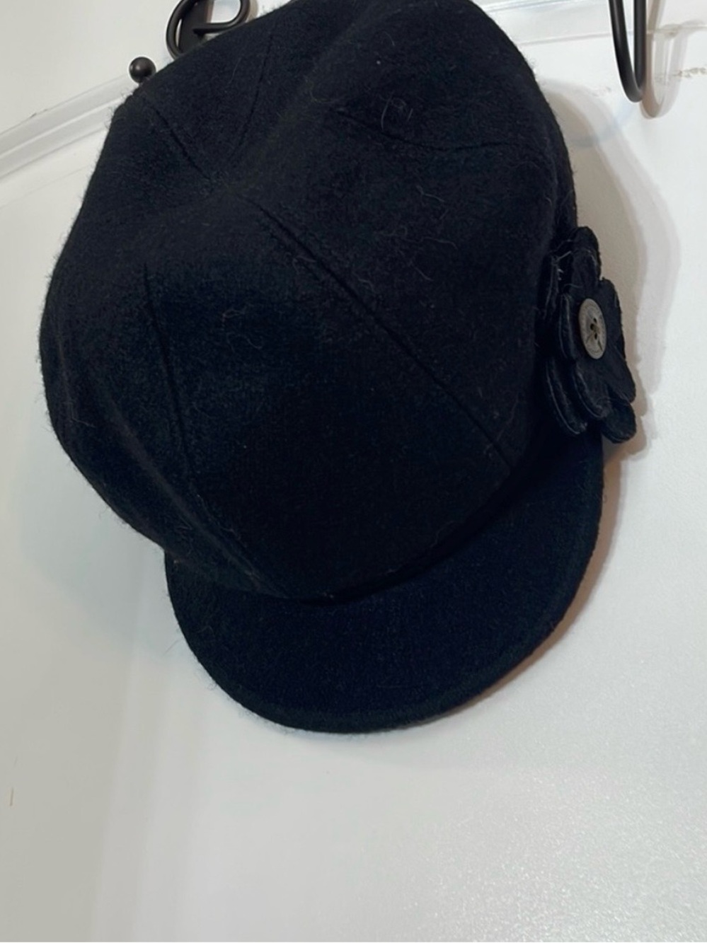 Black Wool Blend Newsboy Cap with Decorative Flower